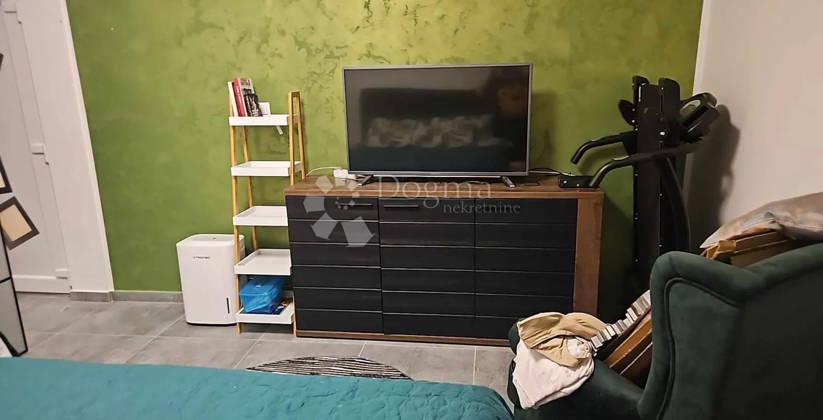 novalja, novouređen apartman sa pogledom na more - slika 7