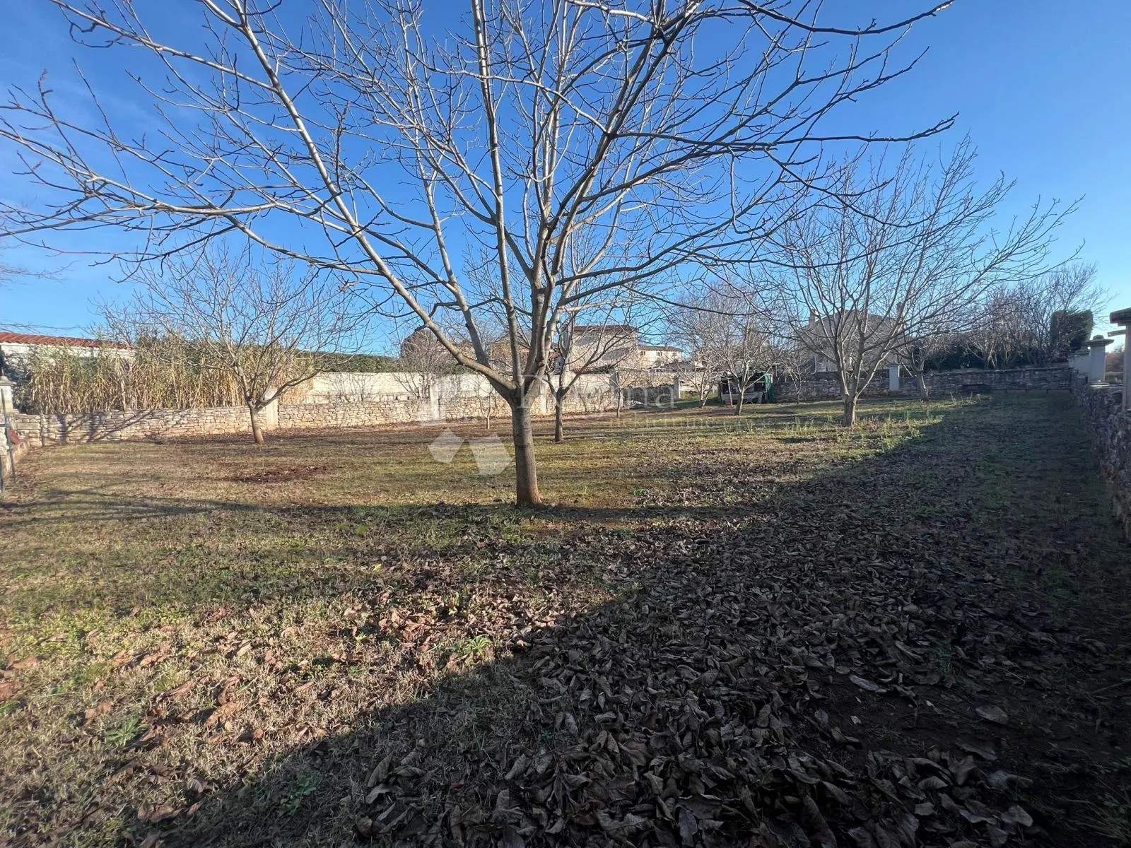 svetvinčenat - građevinsko zemljište 1345m2 - slika 12