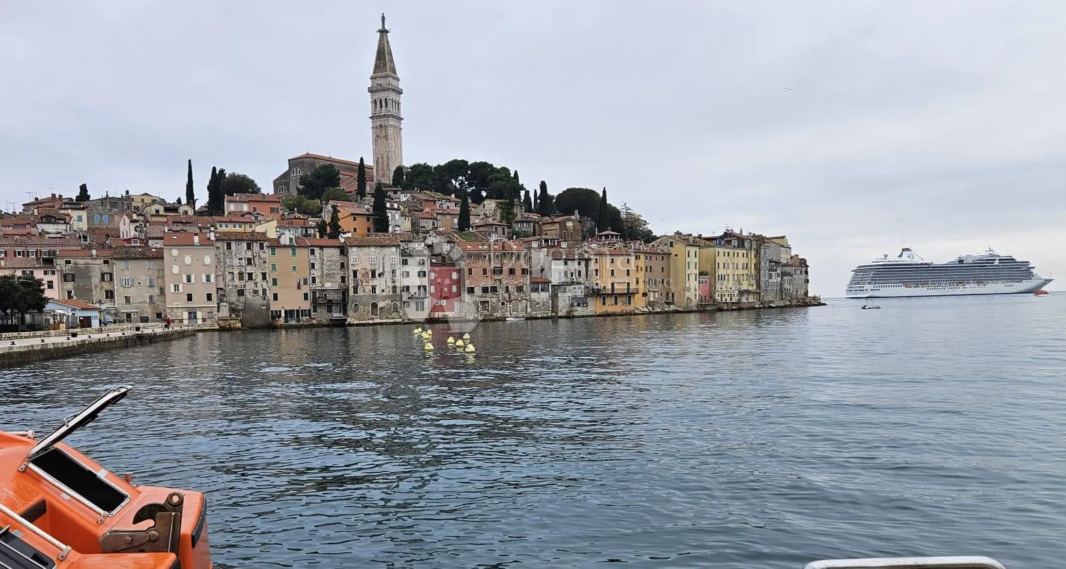 predivna kuća u rovinju s pogledom na more i starogradsku jezgru! - slika 27