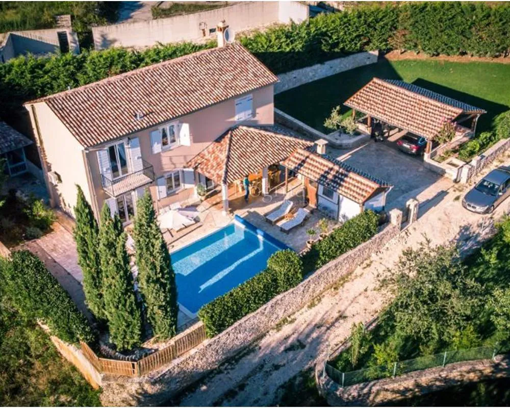 šarmantna moderna istarska villa - slika 2