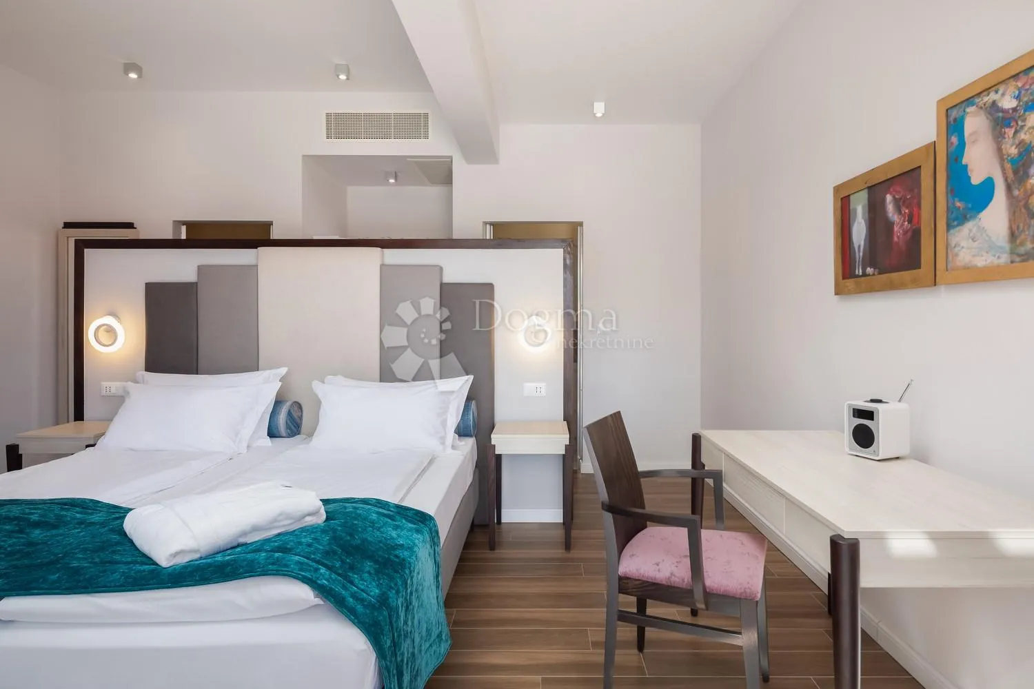prostrana villa s bazenom i sadržajima na rubu sela - slika 26