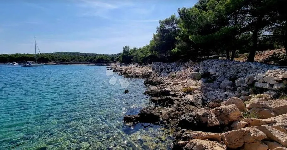 otok zmajan, poljoprivredno zemljište nadomak mora - slika 4