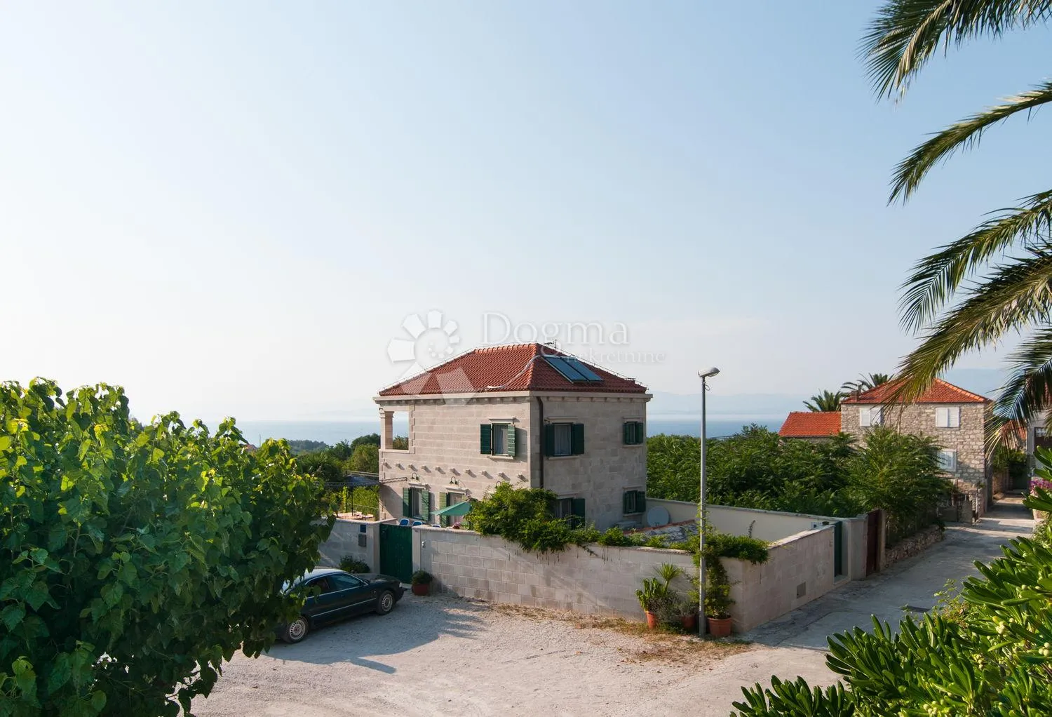 otok brač – mediteranska vila s bazenom i saunom u malom mjestu 900 m do mora - slika 38