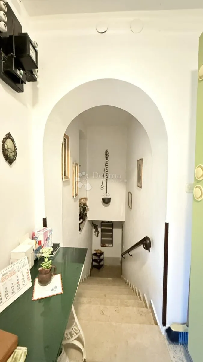 labin, okolica, kuća na prostranoj okućnici - slika 17
