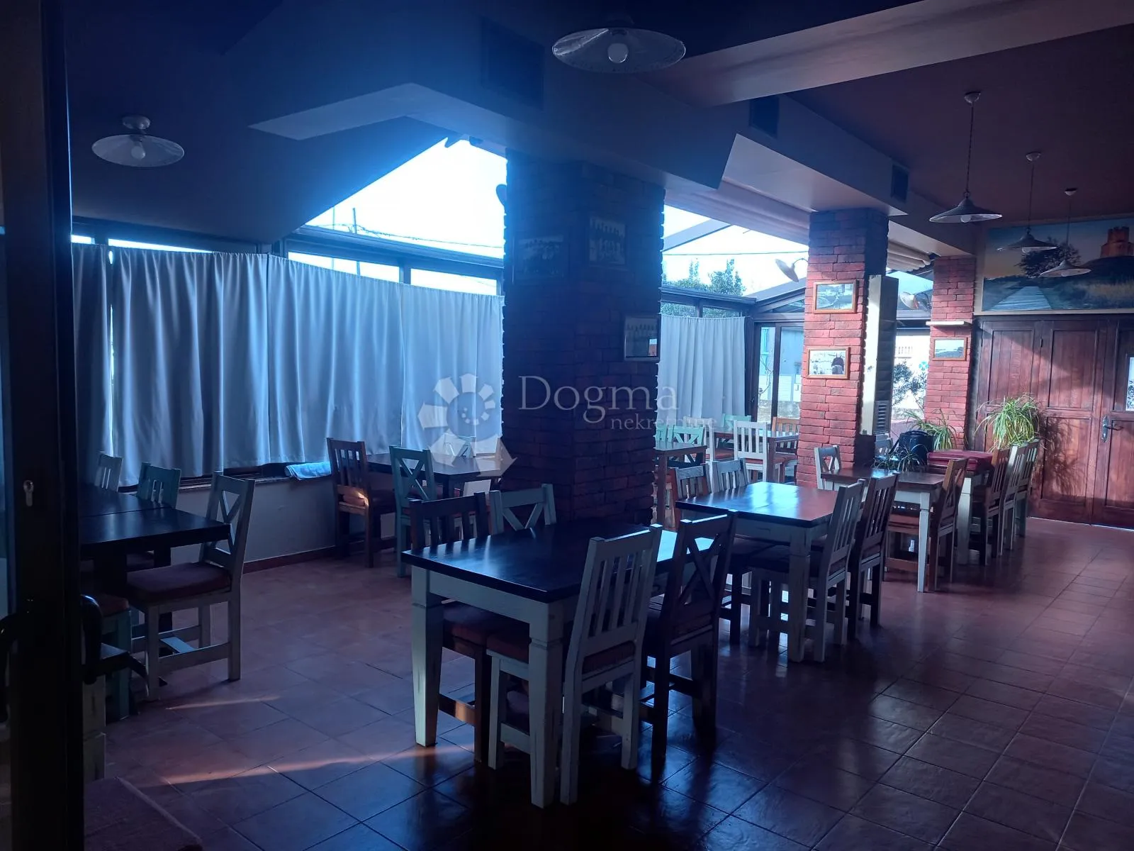 kompletno opremljen bistro / restoran – zaton - slika 7