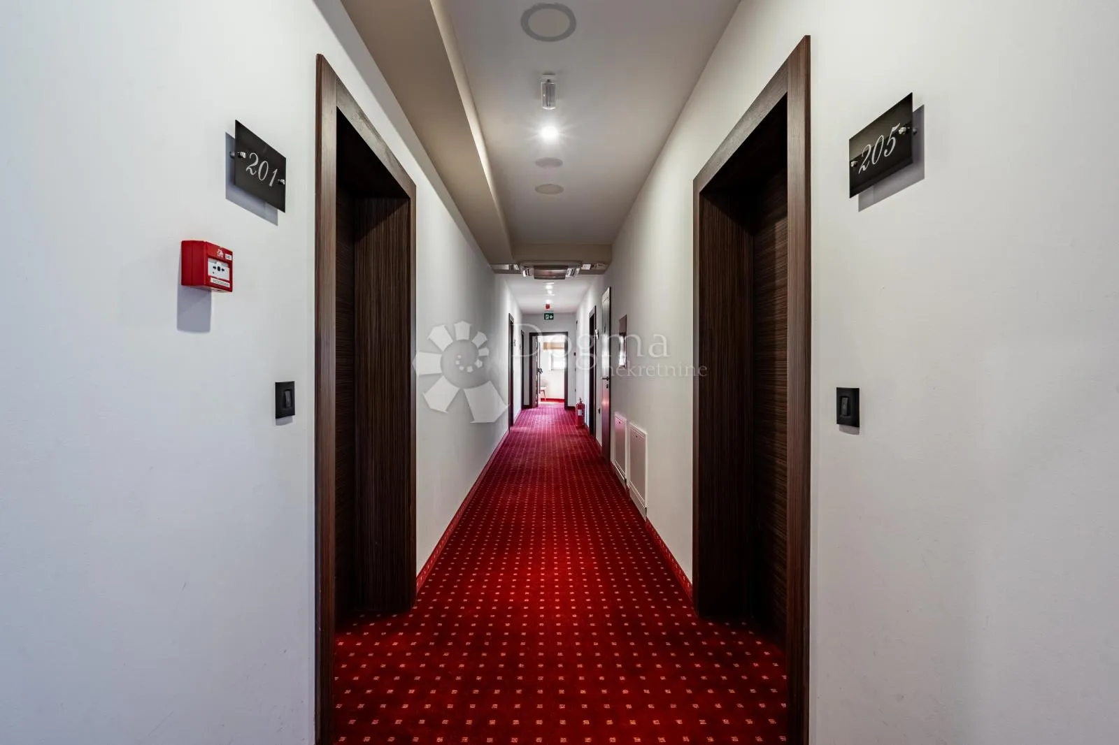 hotelski dragulj u srcu mediterana - slika 25