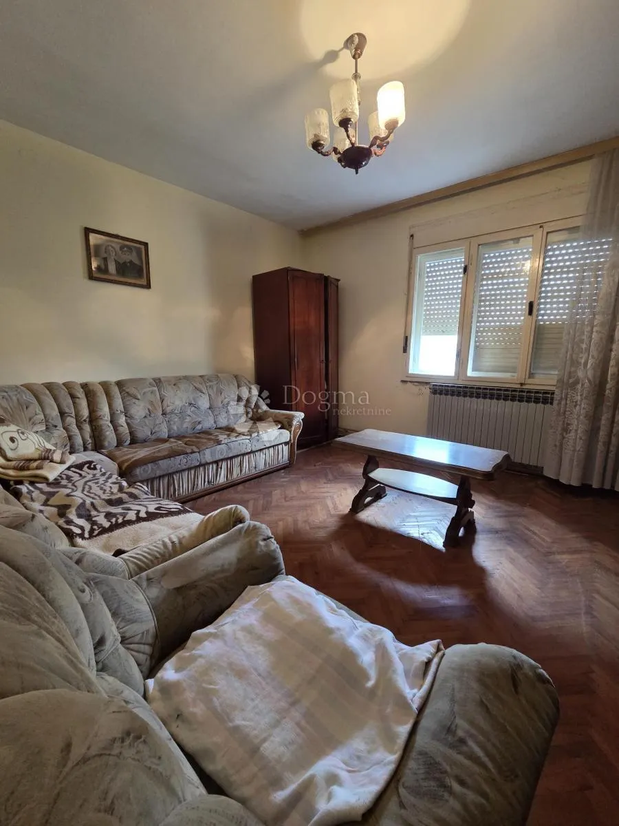 normanci – prostrana kuća 130 m² + oranica - slika 15