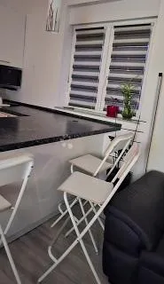 marčelji-49.80 m2-2s+db novogradnja novonamješteno ,balkon - slika 3