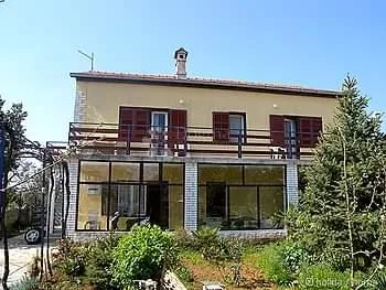 kuća, 300 metara od mora i pogledom na brijune - slika 8
