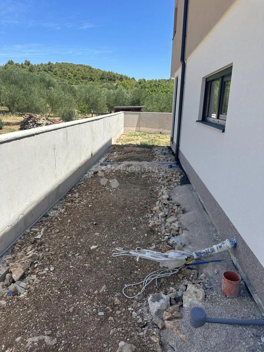 tisno novogradnja, dvoetažan stan s2 - slika 12