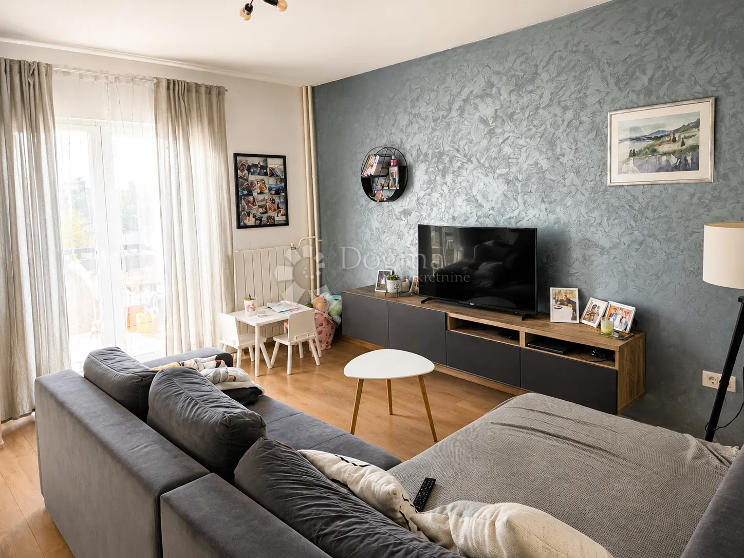 pazin - renoviran stan 68 m² s 2 terase |parking - slika 1