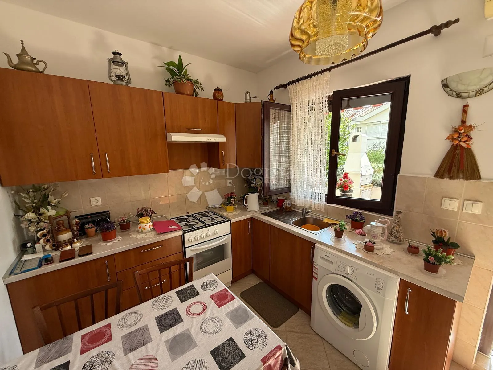 apartman s pogledom 50 m od mora - slika 13