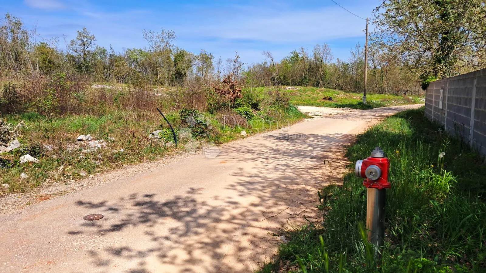 šegotići - građevinsko 636m s projektom za kuću 83m2 - slika 5