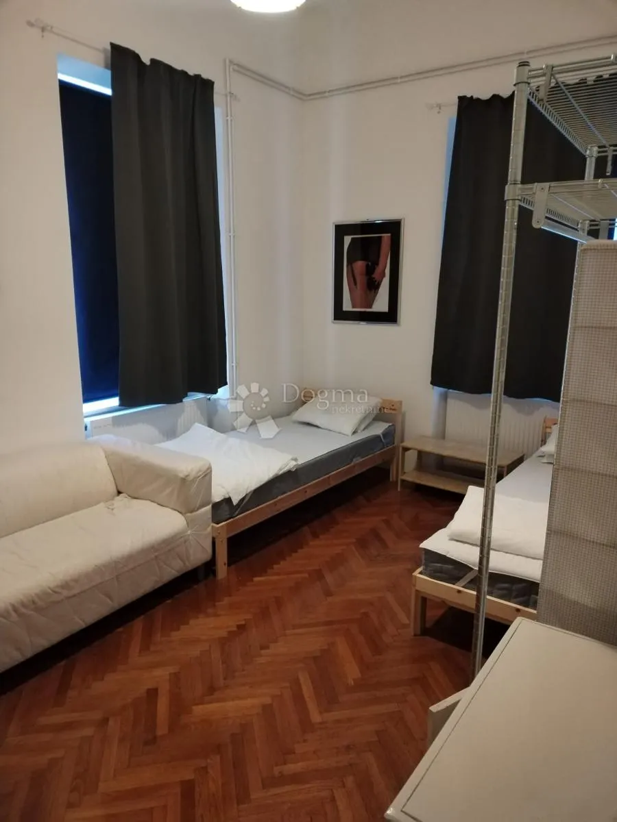 stan u srcu karlovca - top lokacija ! - slika 12