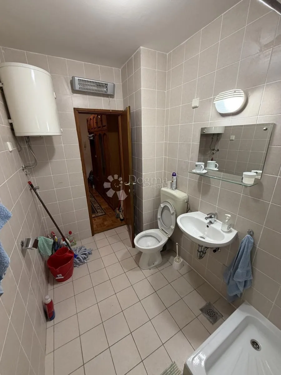 apartman 67m2 s garažom i spremištem - slika 11