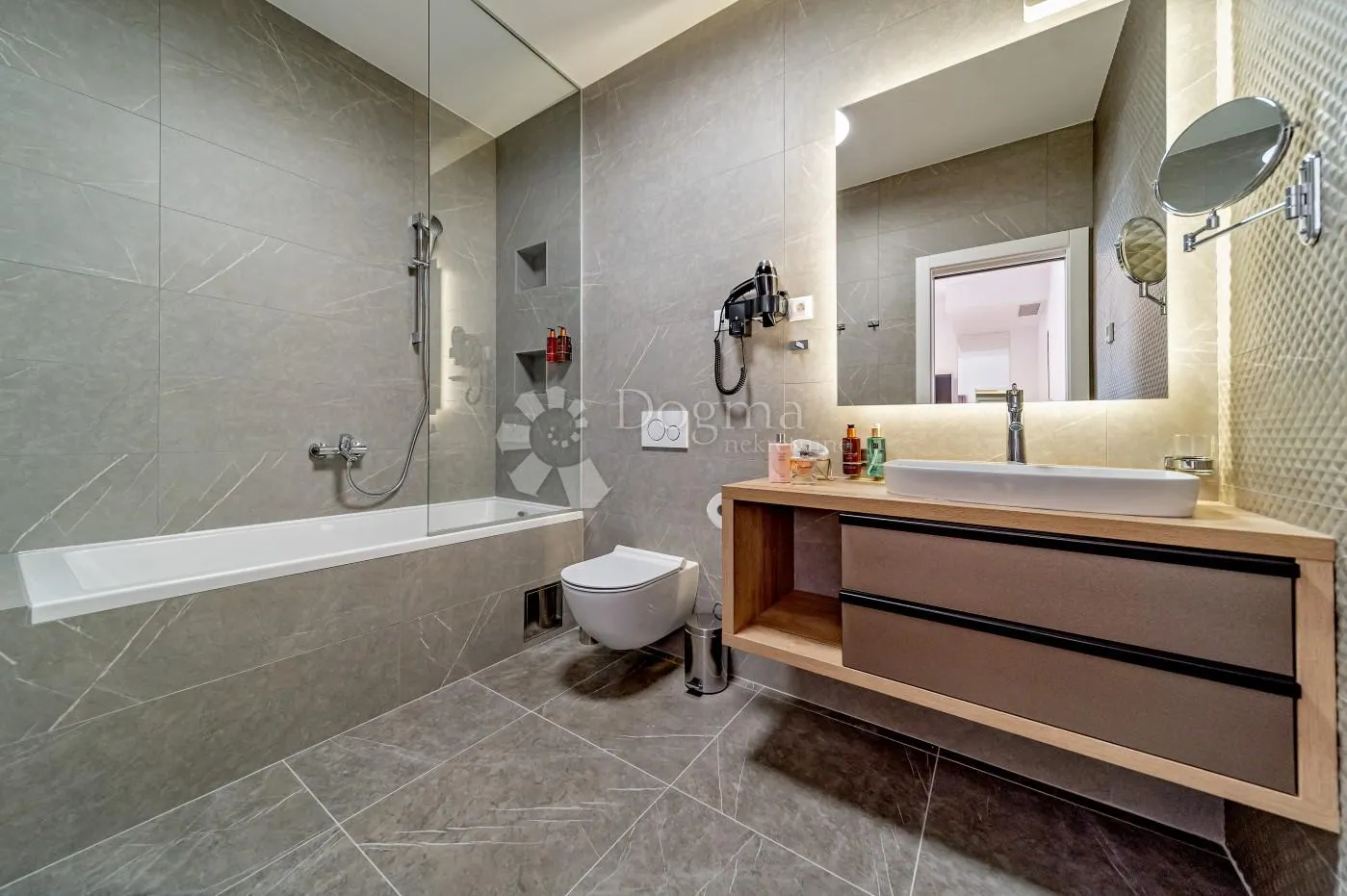 marina kod trogira – luxuzne ville lucy ***** villa cherry - slika 12