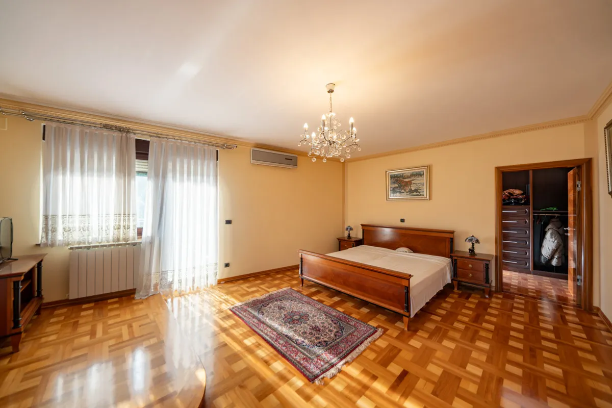 ekskluzivna vila u podnožju medvednice - luksuz i komfor na 550m2 - slika 16