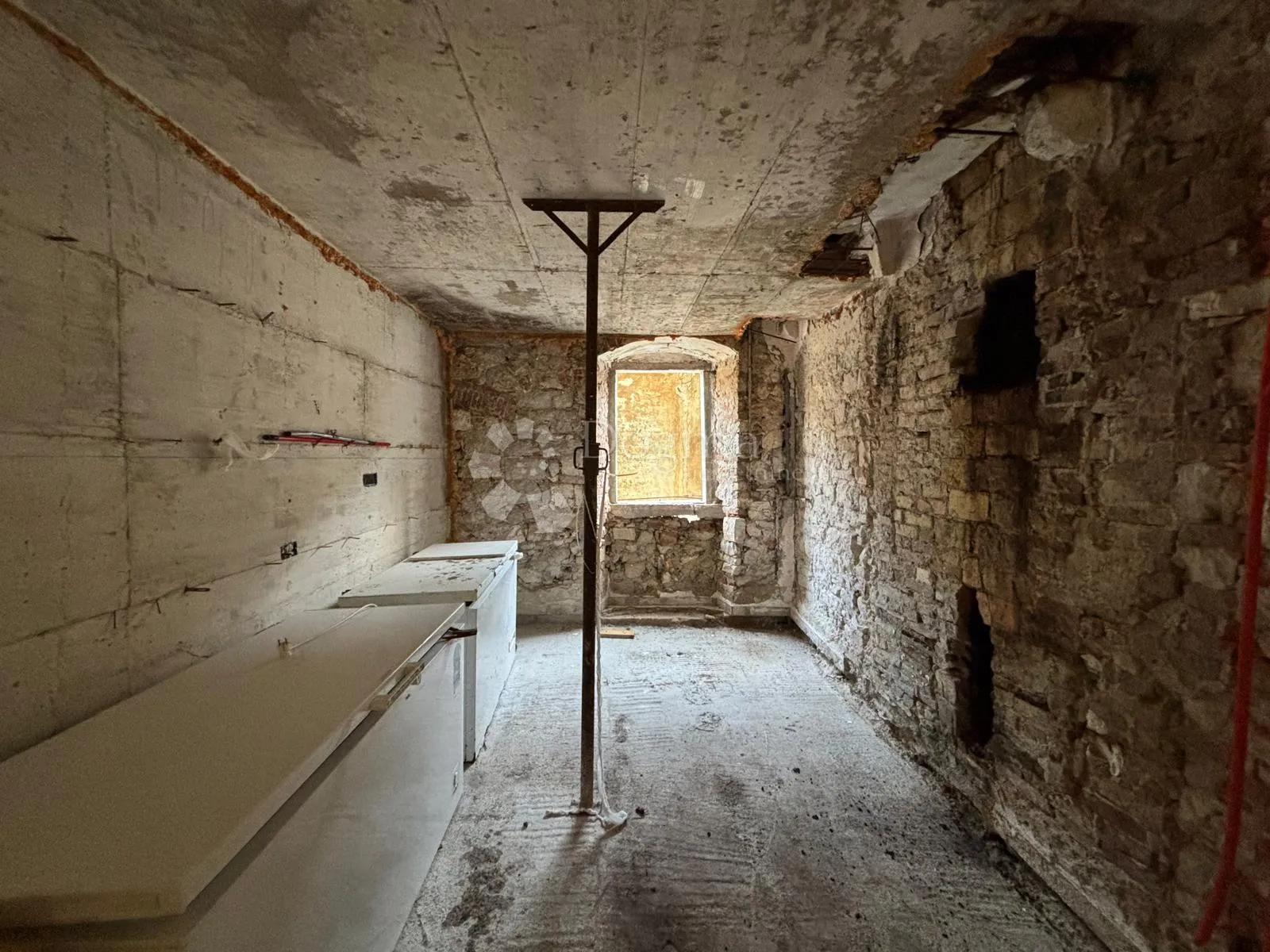 poreč, stara jezgra - starina s projektom za hotel! - slika 2