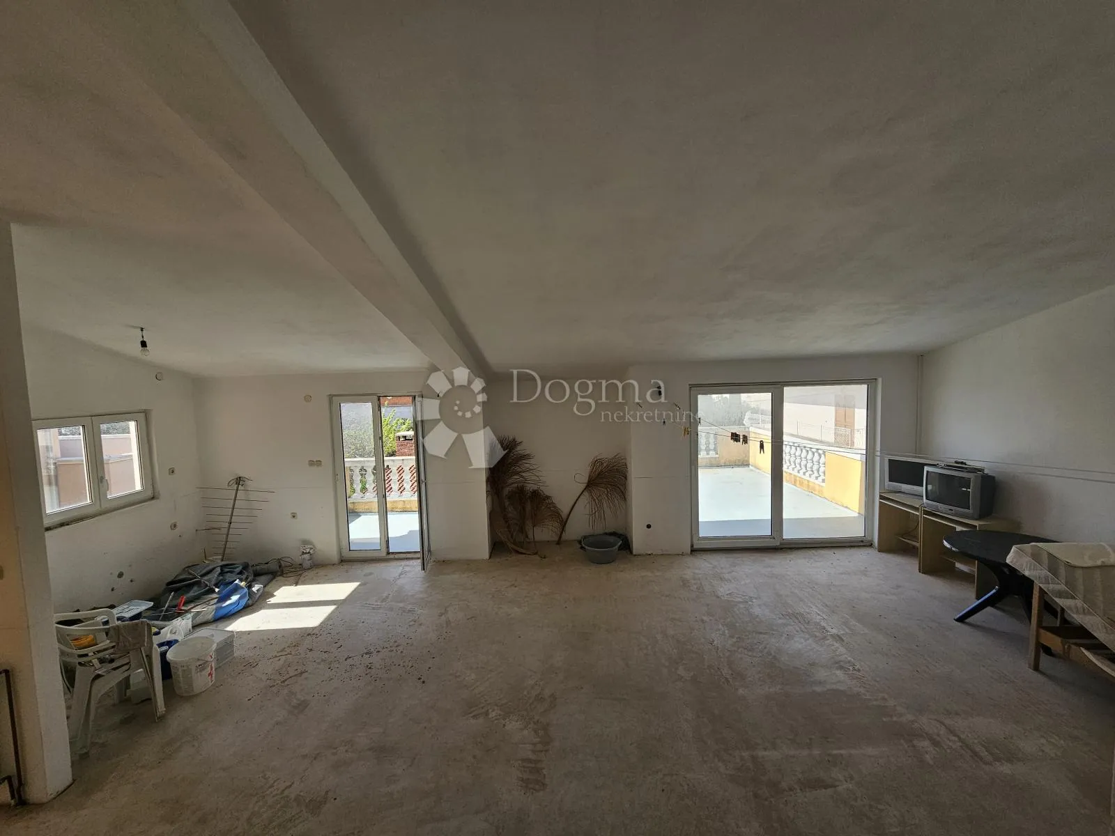 apartmanska kuća u pakoštanima - slika 47