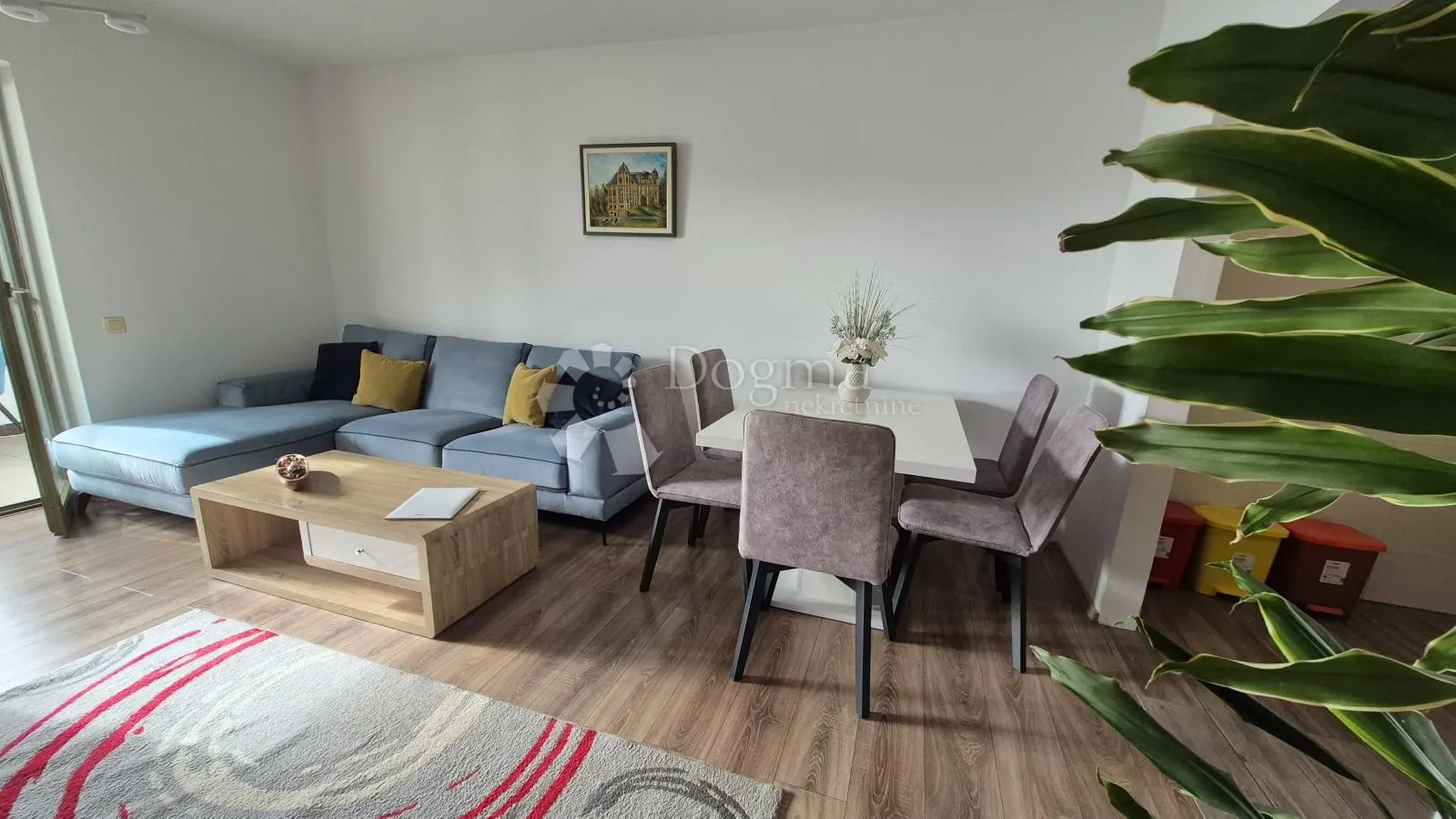 2 stana jedna investicija samo 500 m od mora - slika 39