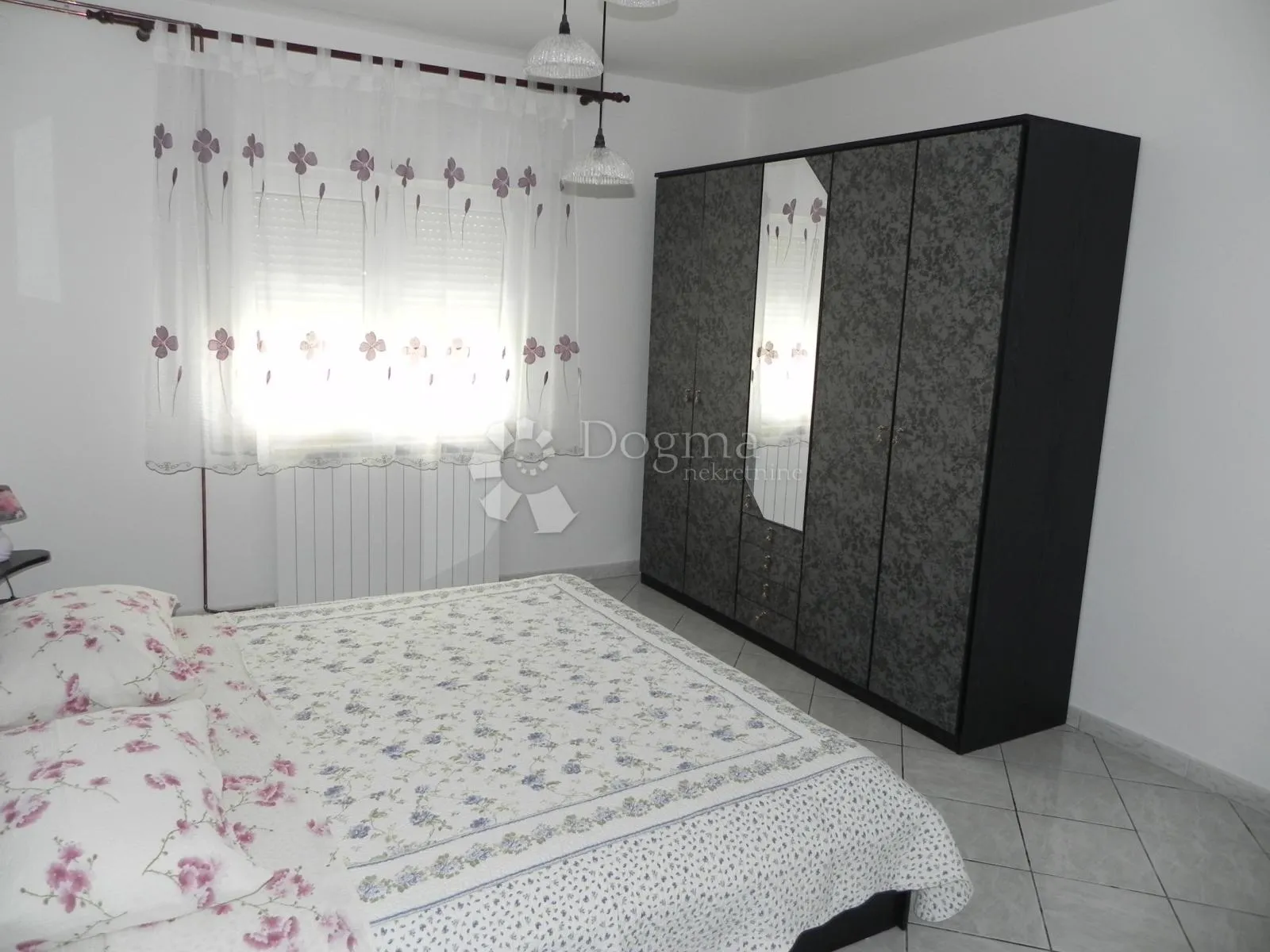 prodaju se dva apartmana u rovinju! - slika 13