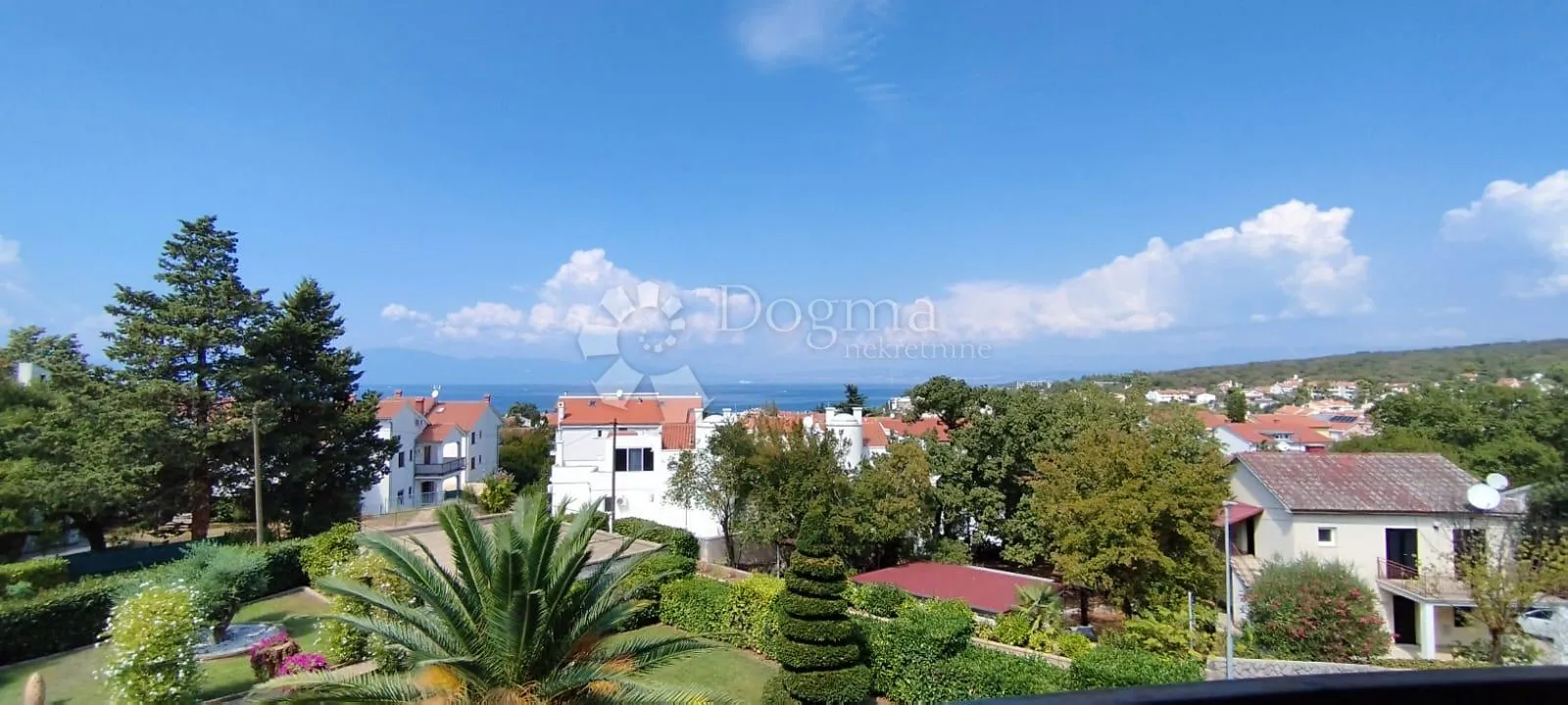 malinska - samostojeća kuća s prekrasnom okućnicom - slika 15