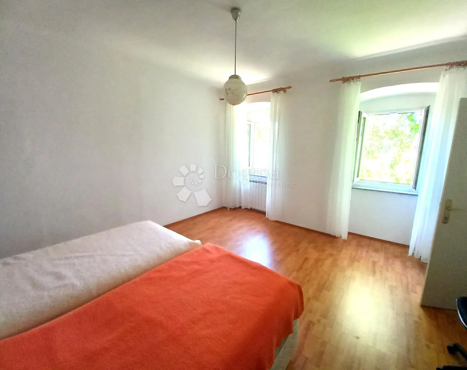 rijeka,kapitanovo, stančić sa terasom - slika 13