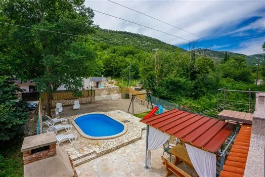 kuća s bazenom bribir - slika 4