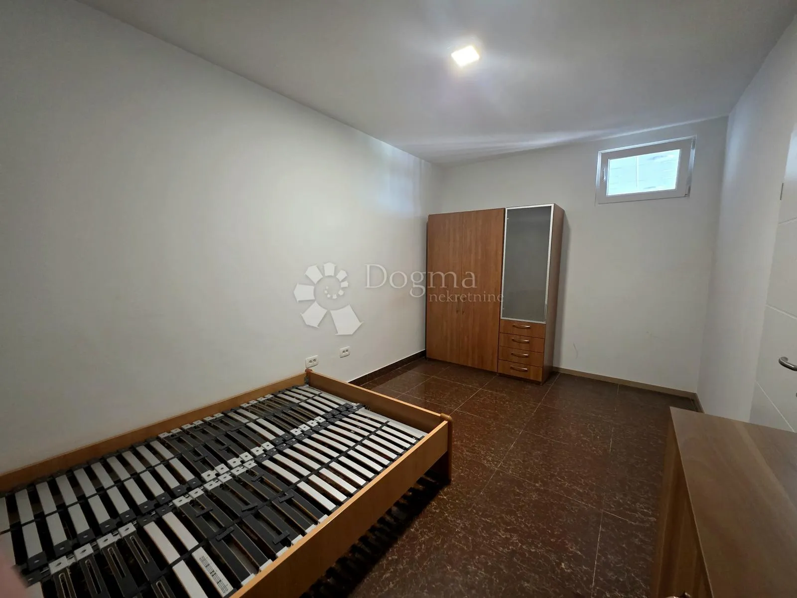 prodaja, stan, nkp 136,38 m², križ - slika 20
