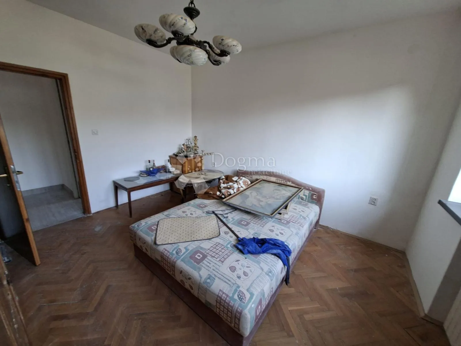 elegantna kuća sisak - slika 6