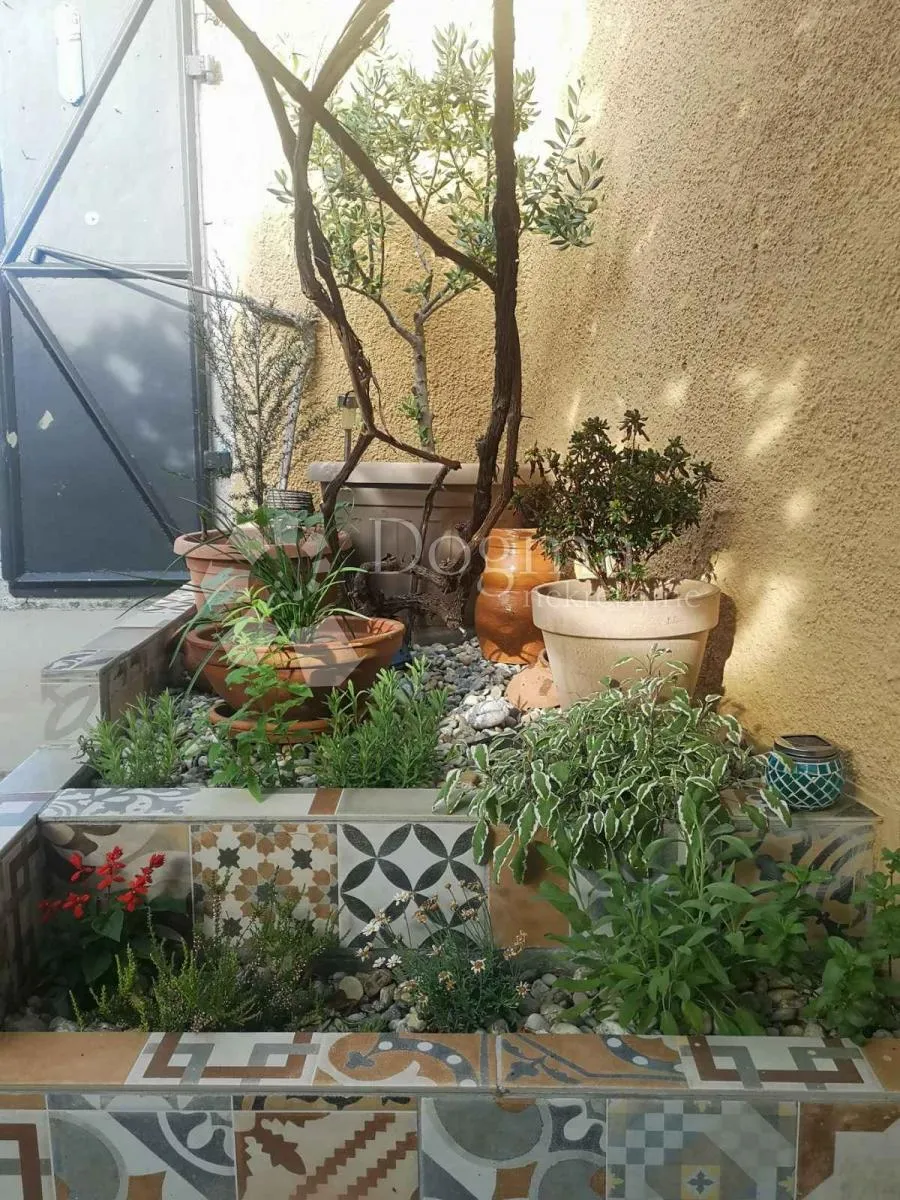 kostrena kuća sa 3 apartmana - slika 27