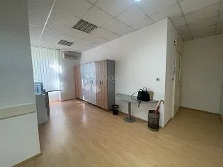 na samo par koraka do korza prodajemo stan od 112.25m2 - slika 4