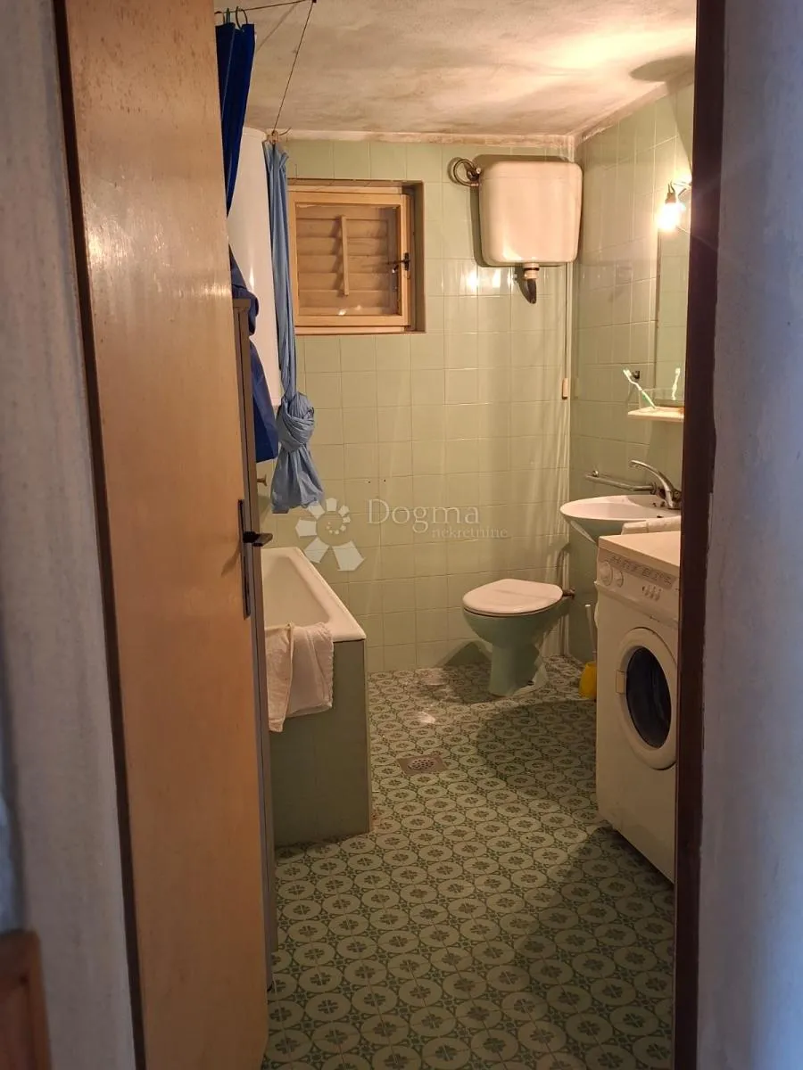 brač, postira - kamena kuća 122m² - slika 7