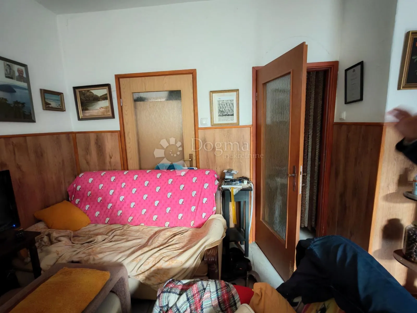 krimeja 633m2 + 60m2 p.p - slika 11