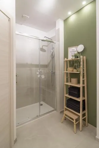 6 apartmana s bazenom u centru pule - slika 46