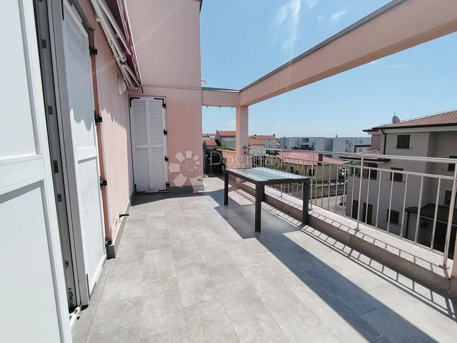 penthouse sa panoramskim pogledom - slika 13
