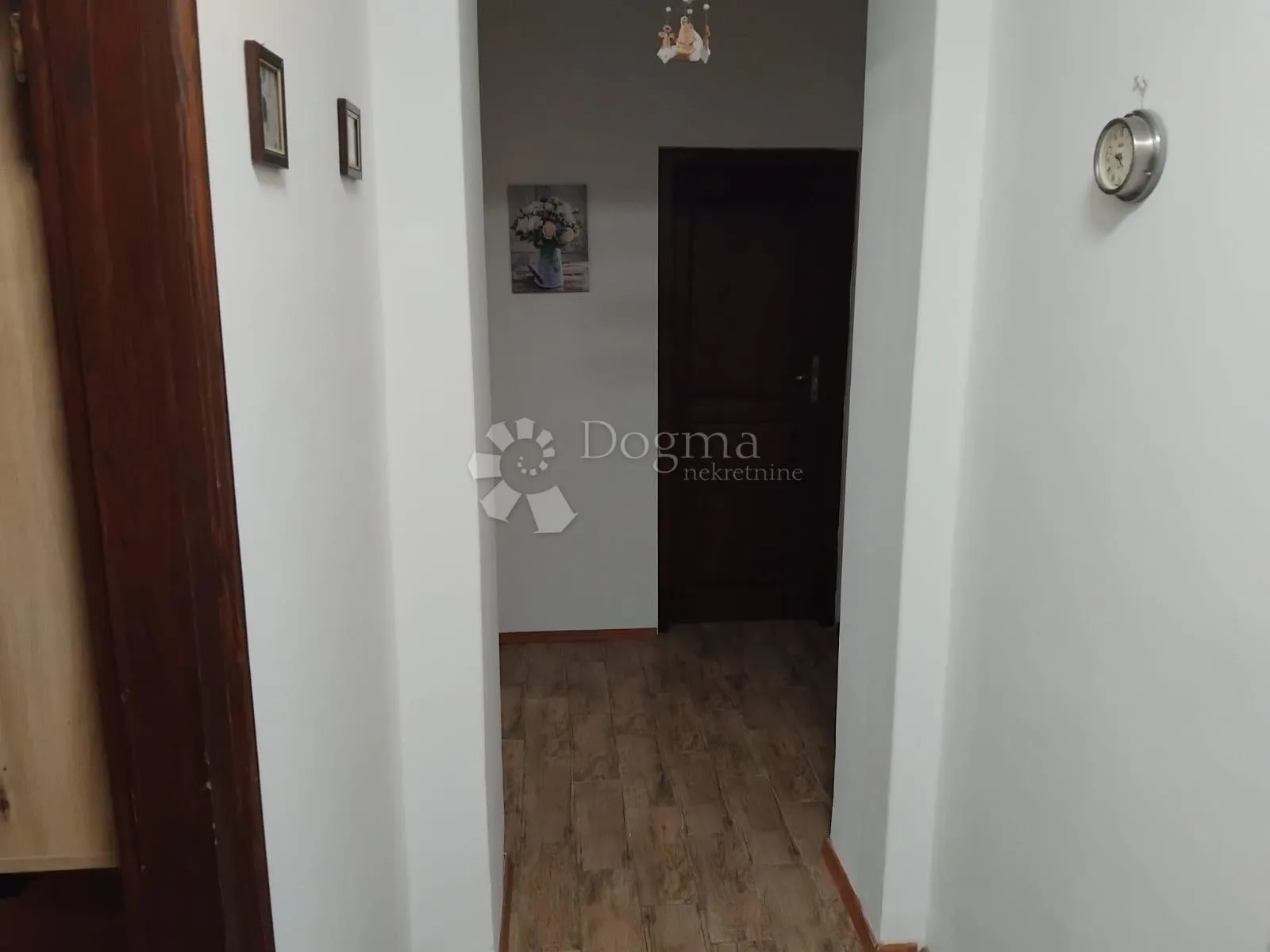 komforan stan u kostreni sa uključenim režijama u cijeni - slika 8