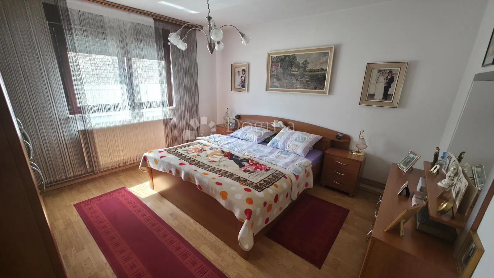 uređena katnica 257 m2 sa velikom okućnicom, žitnjak- struge - slika 17