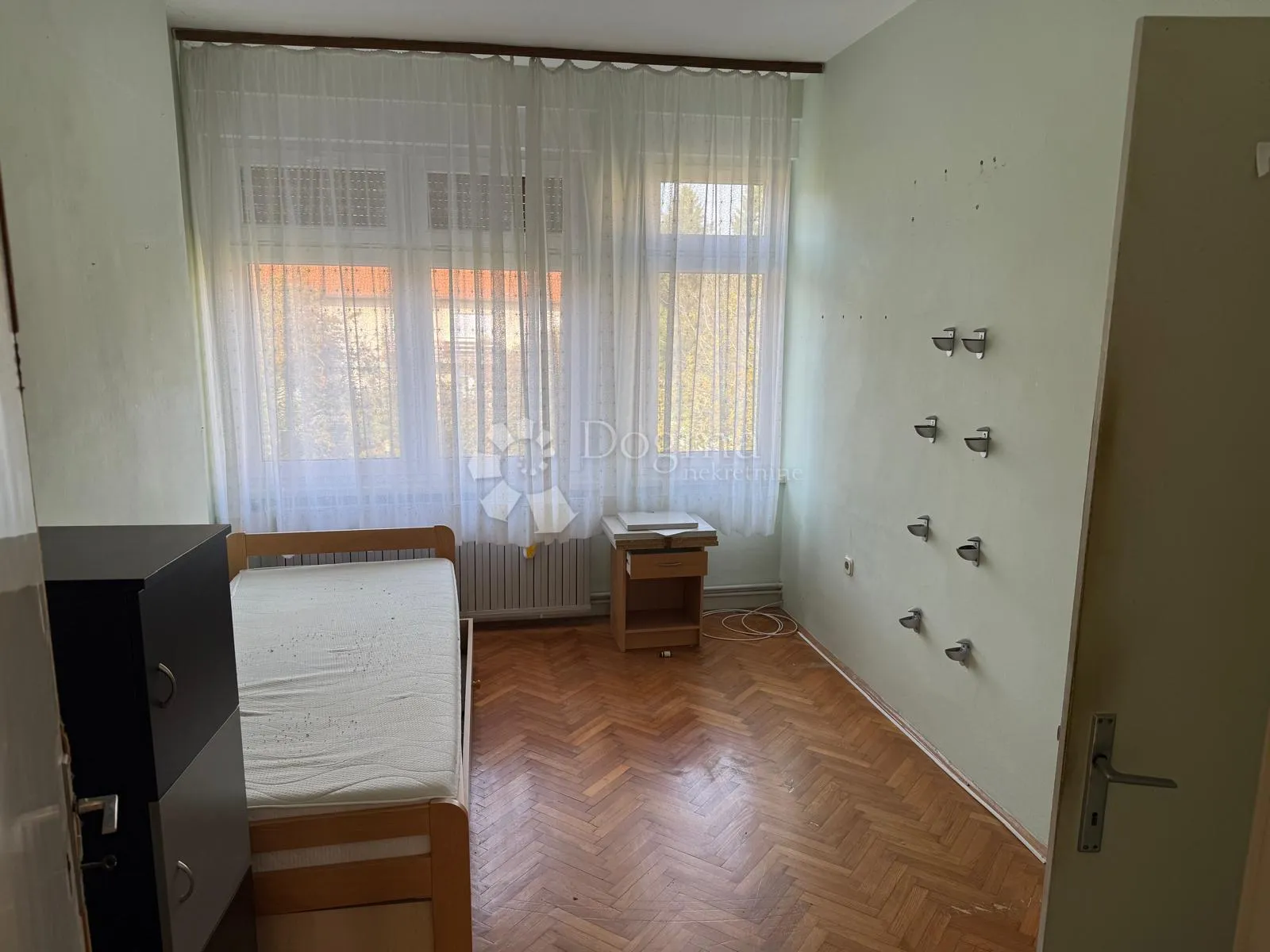 kuća s velikim potencijalom - slika 15