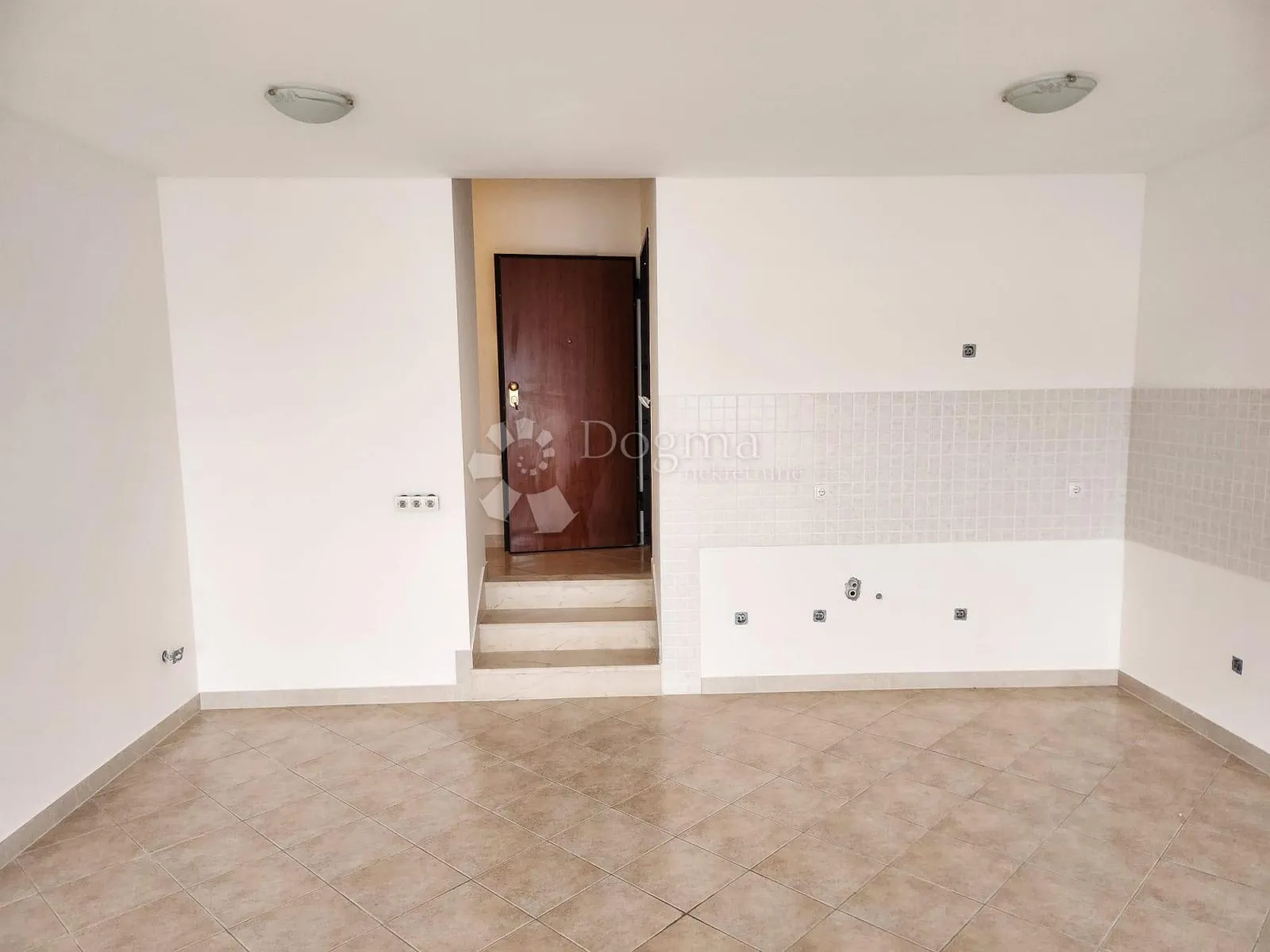 apartman prvi red do mora, marina - slika 12