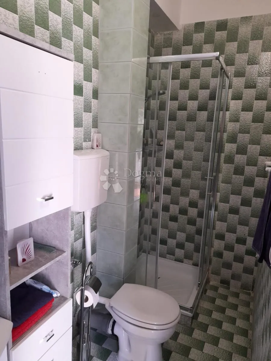 lijepi apartman u kamporu na super lokaciji - slika 7