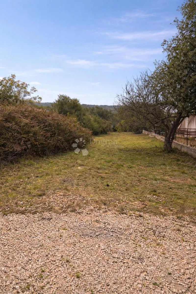Sukošan (Marina Dalmacija) - građevinsko zemljište 1550 m2