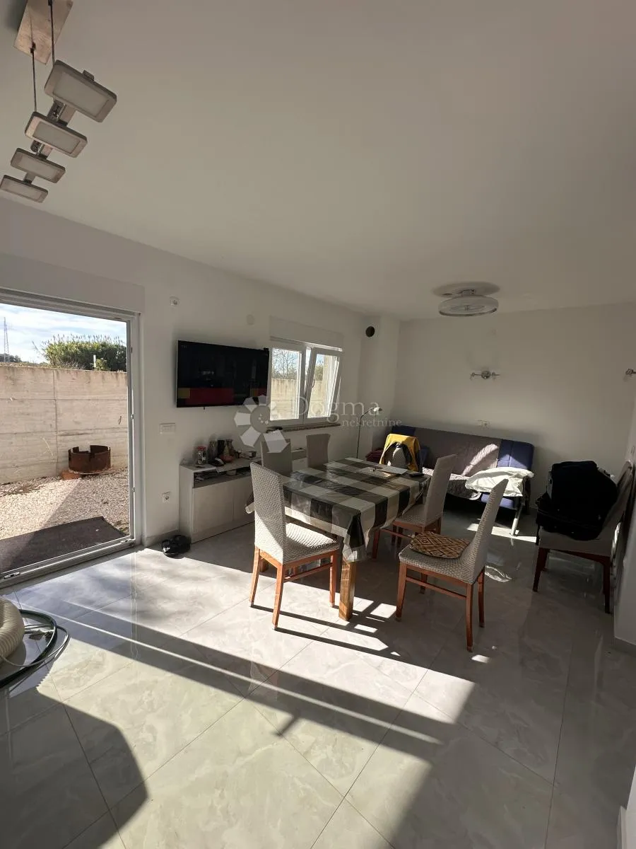sabunike duplex kuća 120 m2 namješteno - slika 9