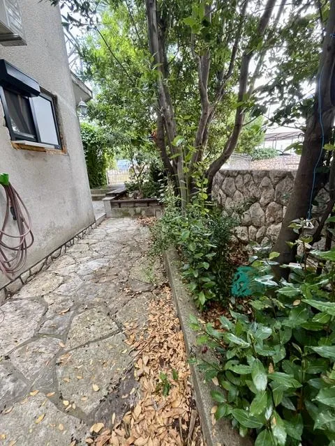 jadranovo,dvojna kuća 250 m od mora - slika 22