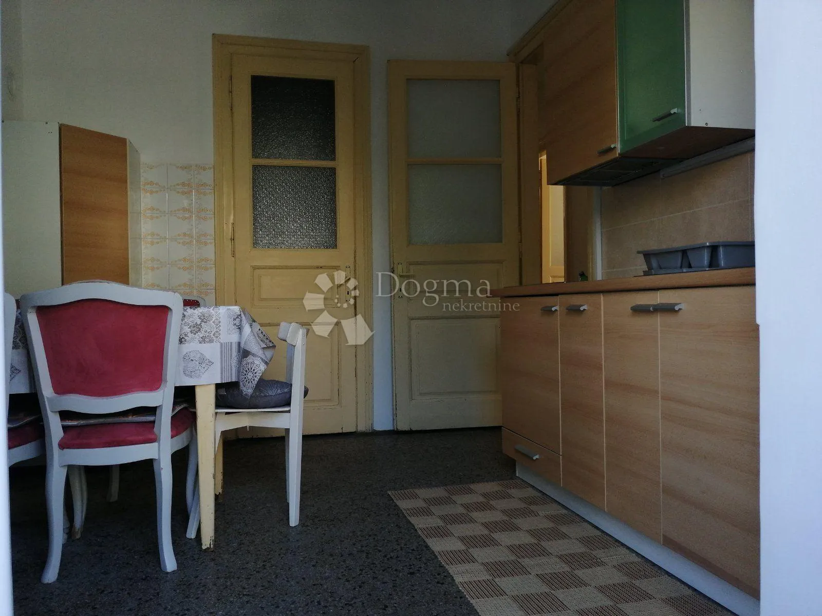 rijeka, kozala, uredan stan od 82 m2 za radnike - slika 5