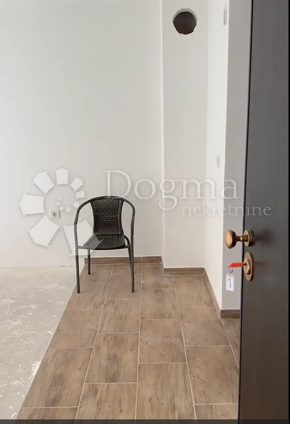 stan novogradnja- prizemlje od 55 m2 u užem centru vžd. toplica - slika 8