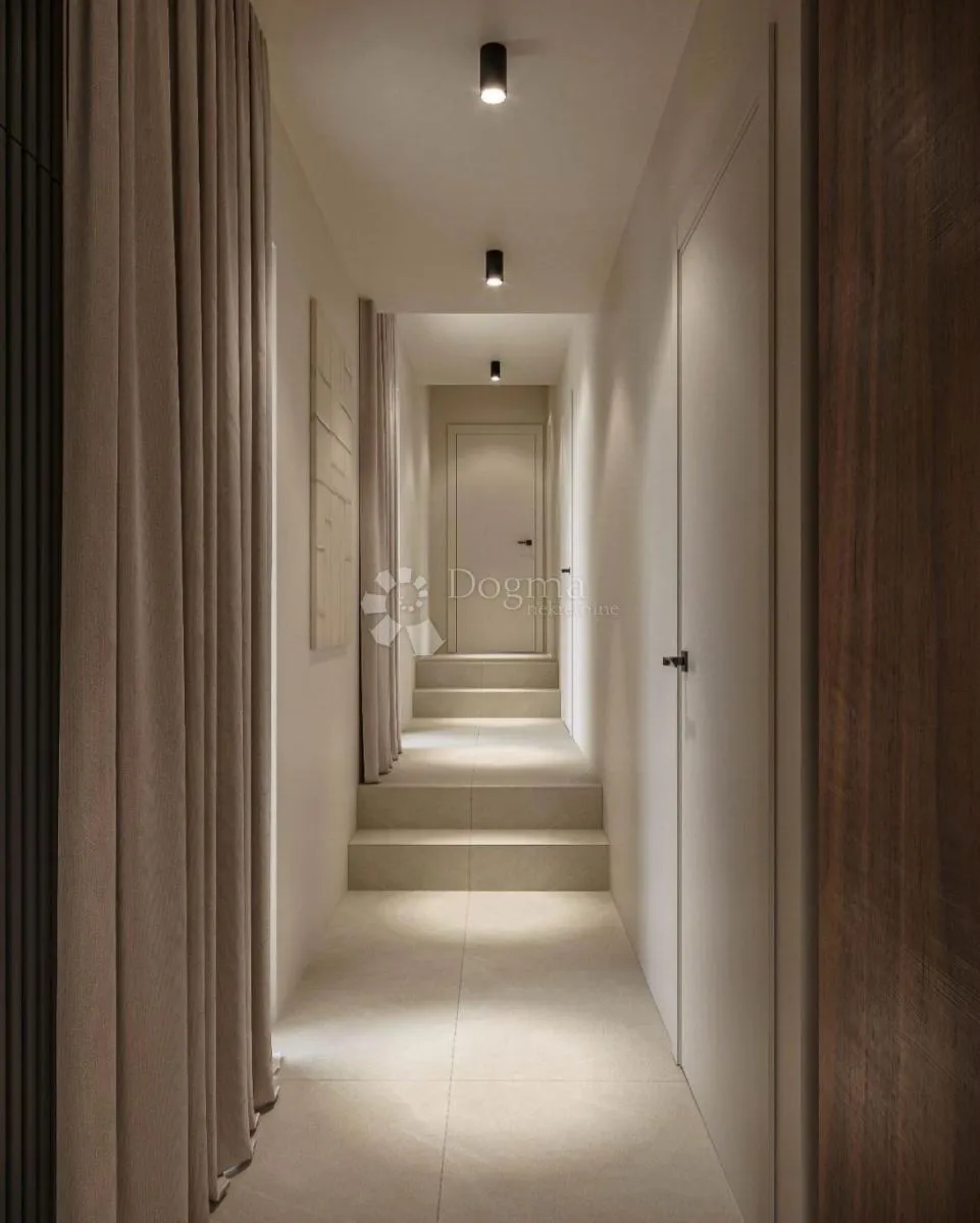 penthouse s panoramskim pogledom - slika 7