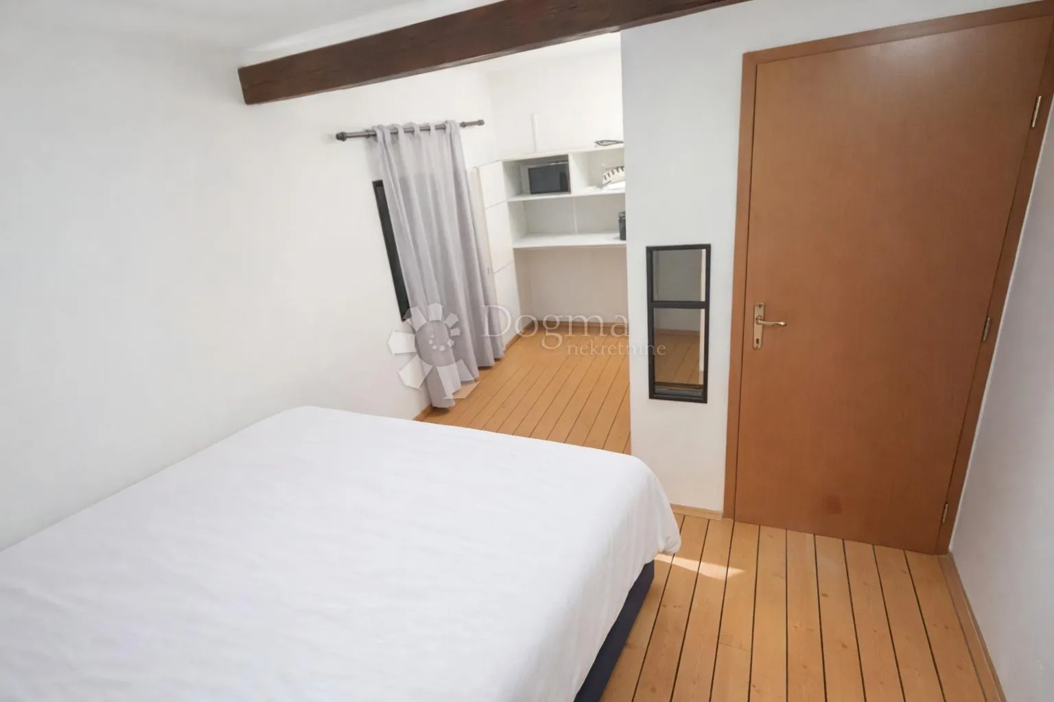 useljiva kuća u glavanima + dodatni kameni objekt za renovaciju! - slika 6