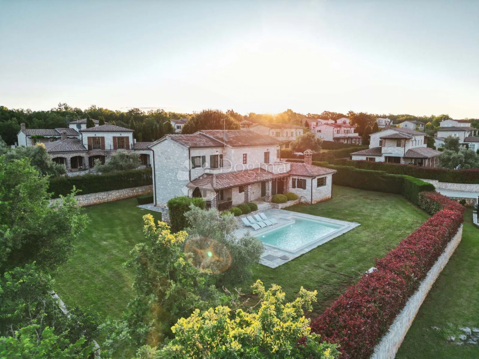 jedna od 10 vila- kompleksa-heraki-poreč - slika 3