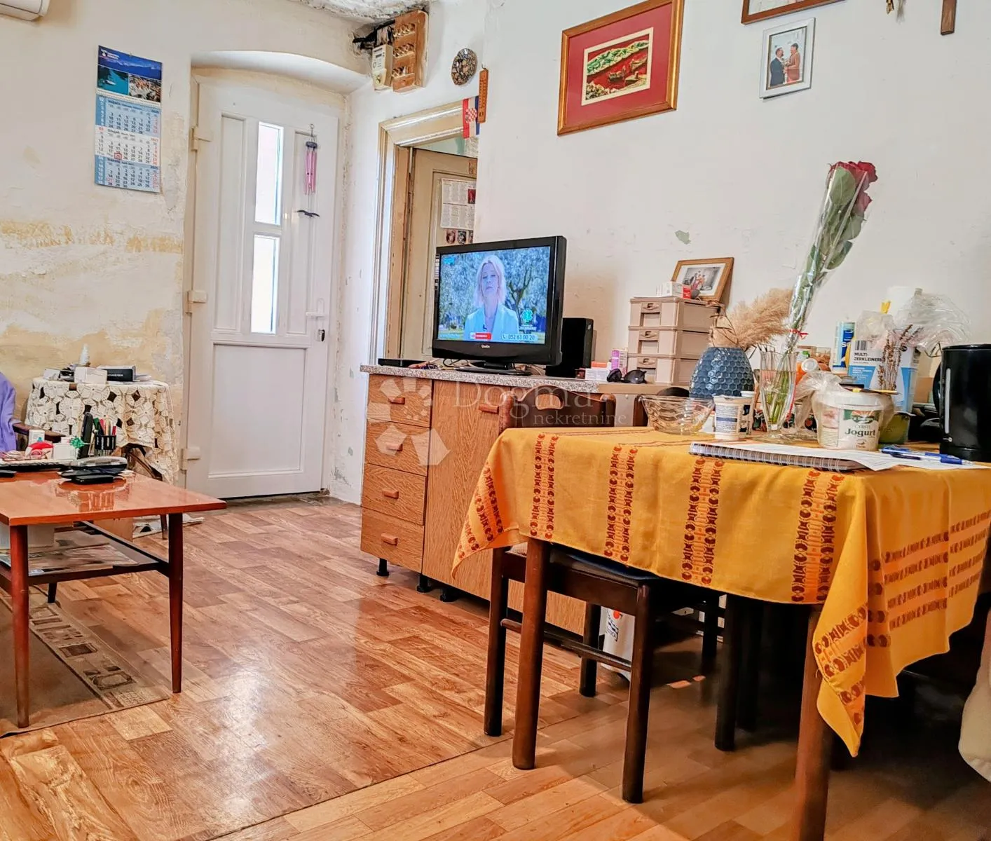 stan za renovaciju 20m od mora – zadar, branimirova - slika 2